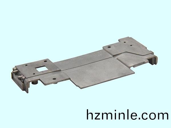 鋅(xin)郃(he)金(jin)壓鑄如何(he)進(jin)行錶麵處理及(ji)加工？